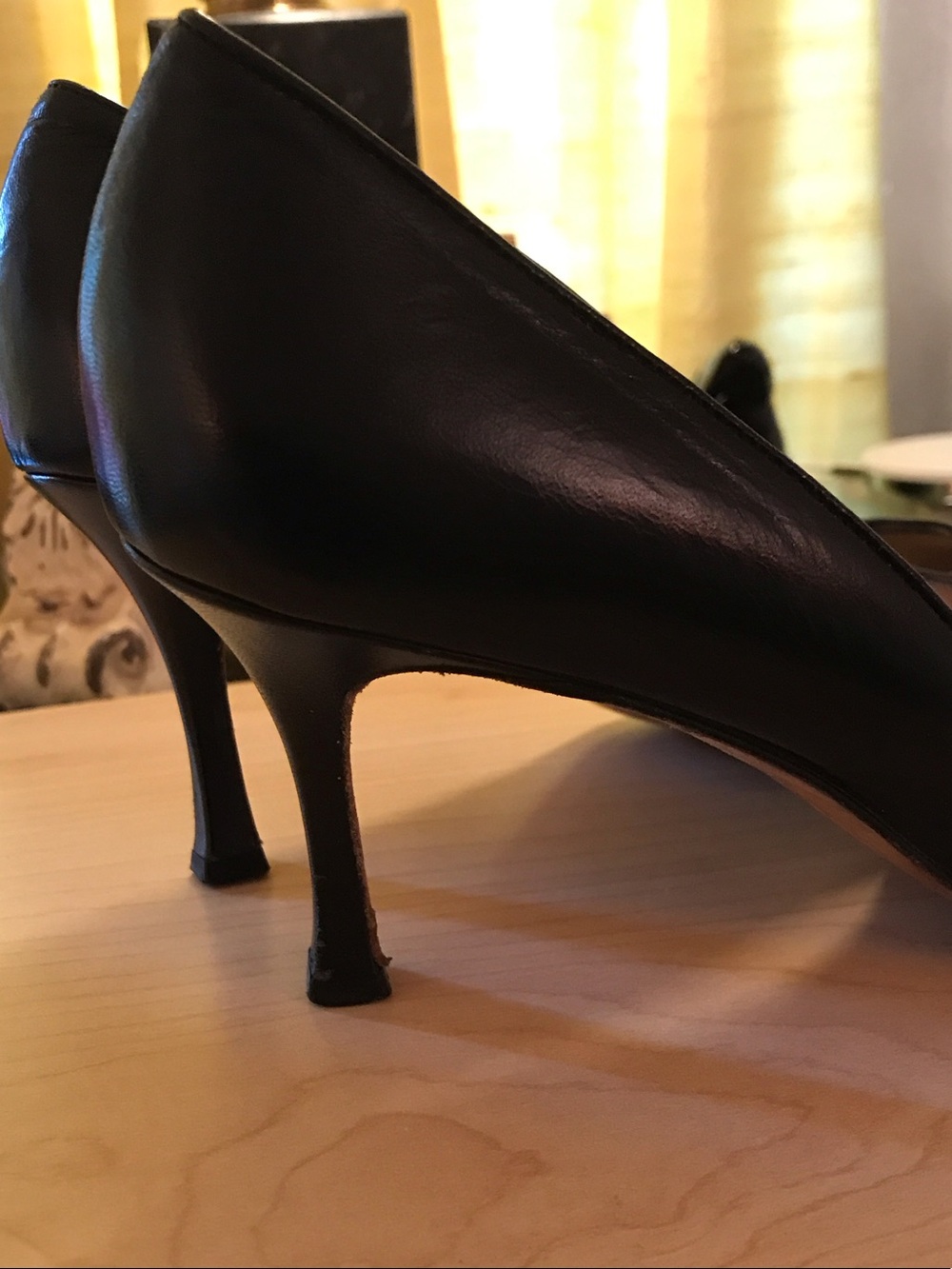 Manolo Blahnik Black Leather Pointed Pumps - Picture 3 of 5